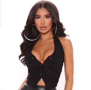 SLEEKIN' OUT HALTER TOP